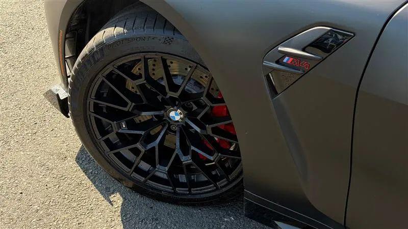 2025 BMW M4 CS