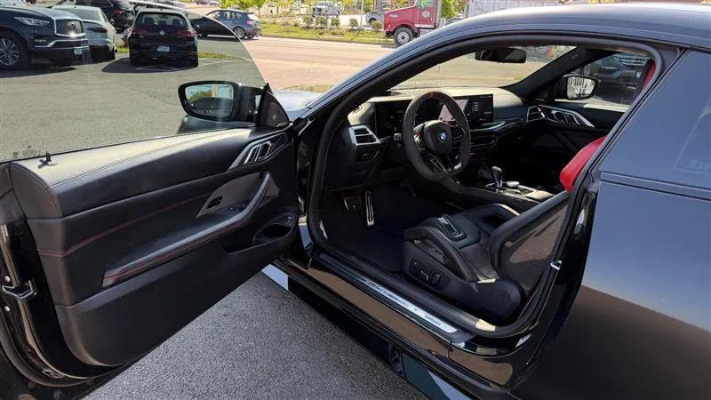 2025 BMW M4 CS