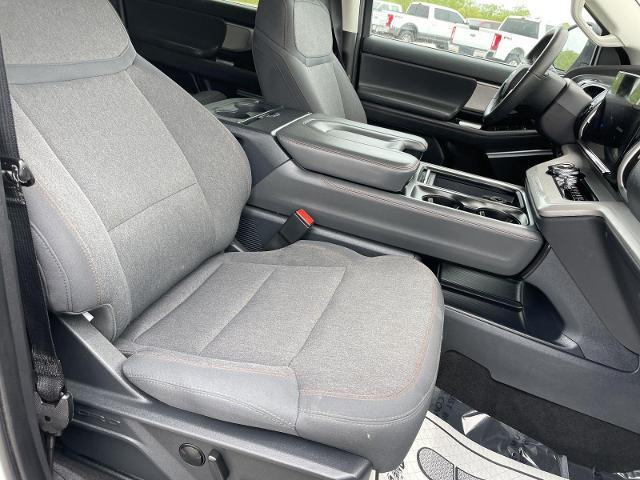 2025 Ford Expedition Active MAX