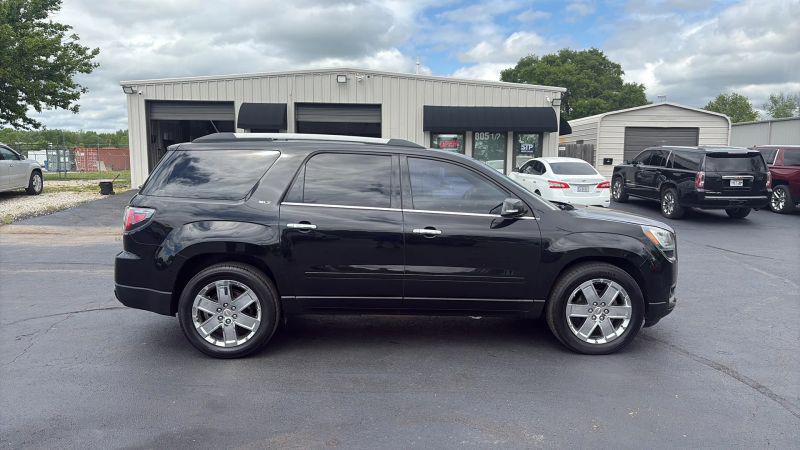 2017 GMC Acadia Base