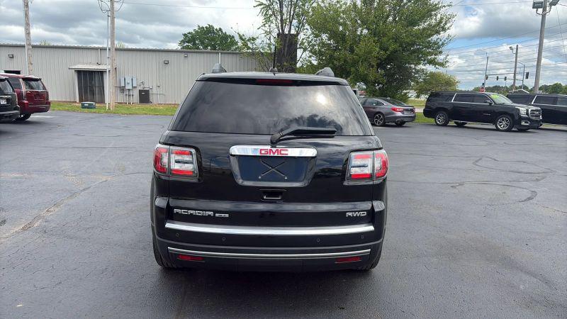 2017 GMC Acadia Base