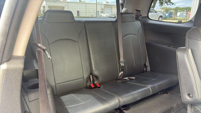 2017 GMC Acadia Base