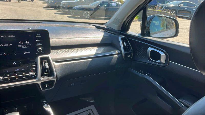 2021 Kia Sorento S