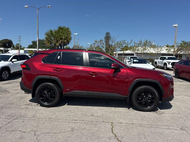 2024 Toyota RAV4 Hybrid XLE