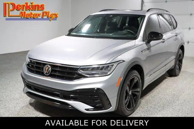 2023 Volkswagen Tiguan 2.0T SE R-Line Black for sale in Mayfield, KY