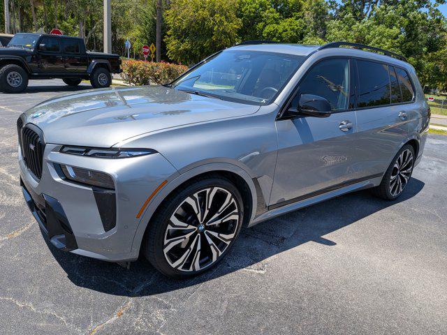 2024 BMW X7 M60i