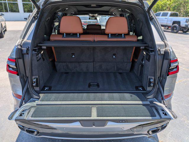 2024 BMW X7 M60i