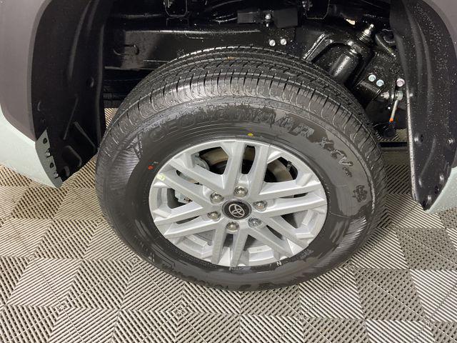 2026 Toyota Tundra SR5 CrewMax 5.5' Bed