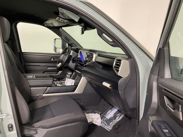 2026 Toyota Tundra SR5 CrewMax 5.5' Bed