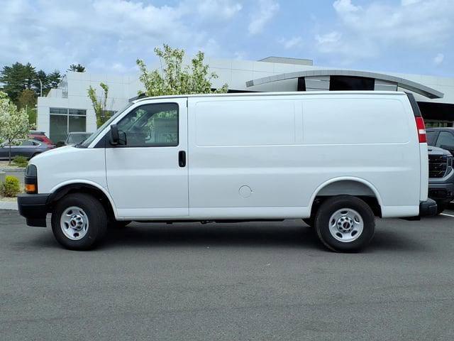 2025 GMC Savana Cargo RWD 2500 Regular Wheelbase Work Van