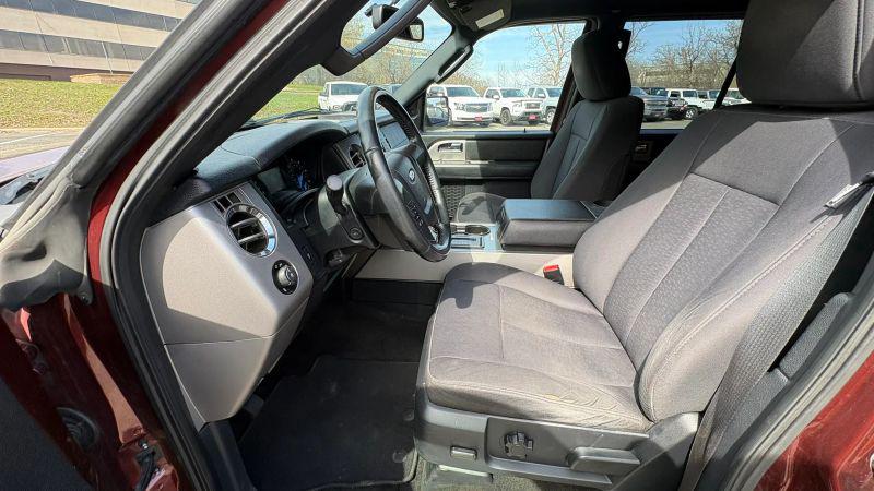 2017 Ford Expedition XLT