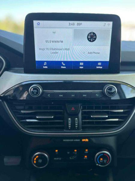 2021 Ford Escape SE