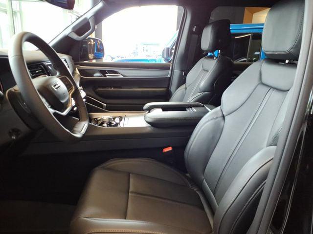 2026 Jeep Grand Wagoneer L Limited Altitude 4x4