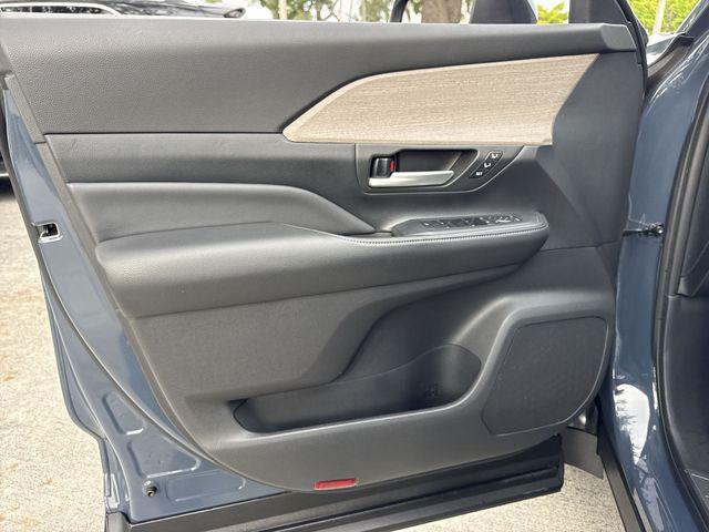 2024 Toyota Grand Highlander Limited