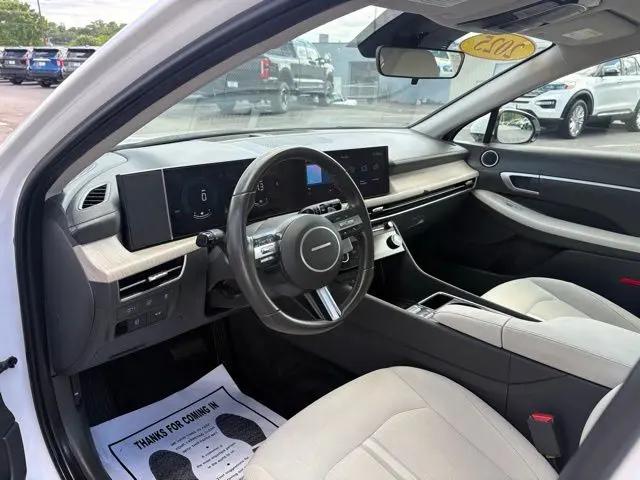 2025 Hyundai Sonata Hybrid SEL