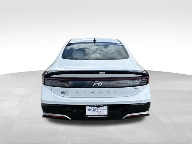 2025 Hyundai Sonata Hybrid SEL
