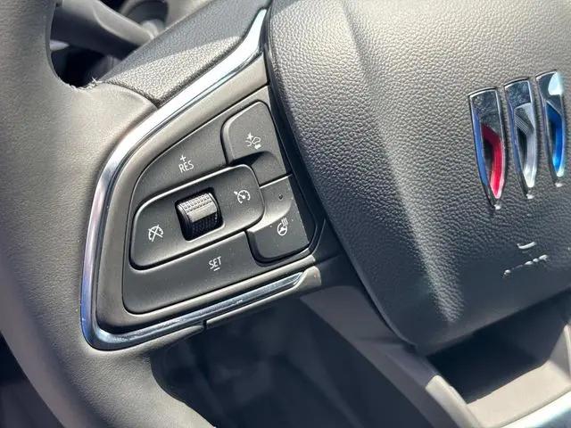 2026 Buick NV Preferred FWD