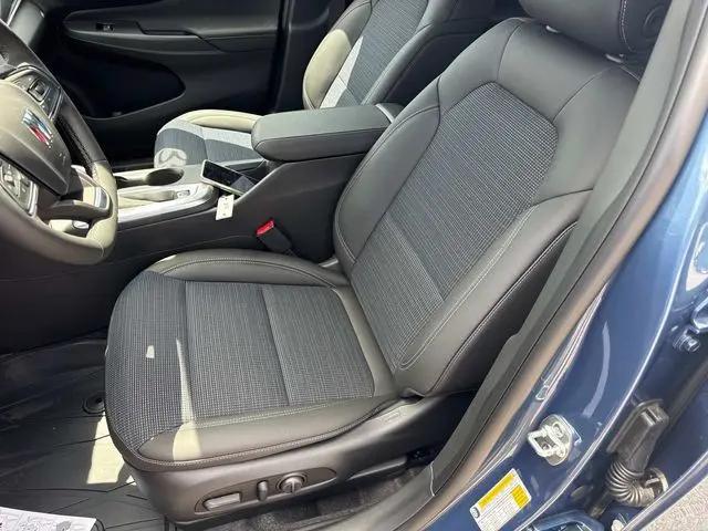 2026 Buick NV Preferred FWD