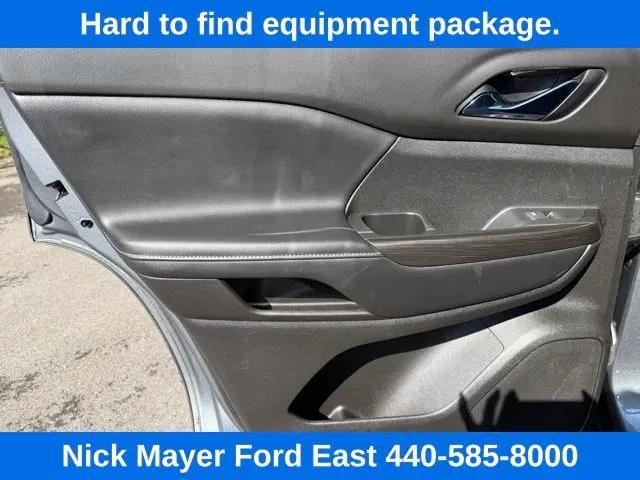 2021 GMC Acadia FWD SLT