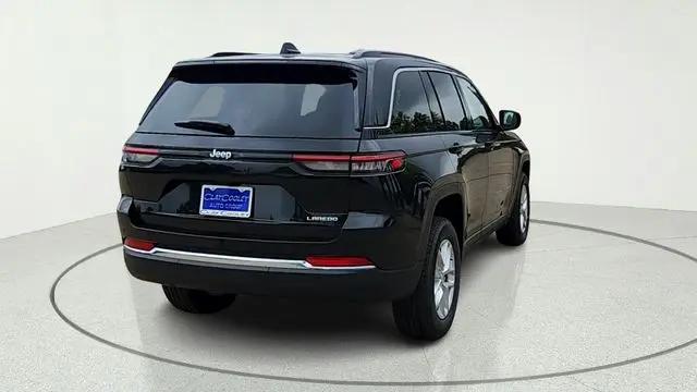 2026 Jeep Grand Cherokee Altitude 4x2