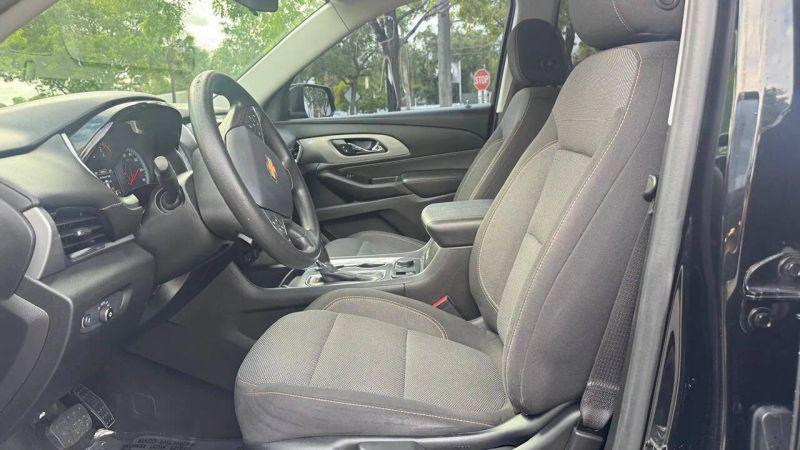2020 Chevrolet Traverse FWD LS