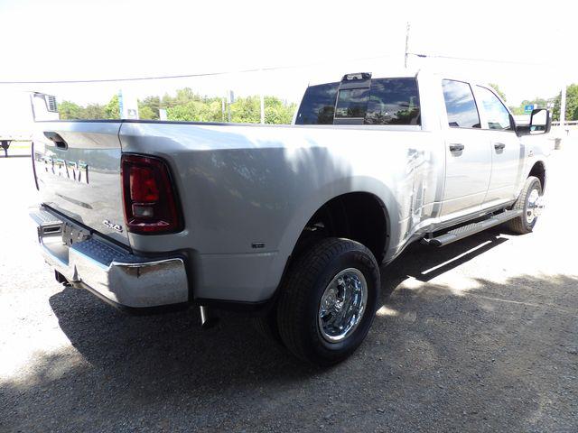 2026 Ram 3500 Tradesman Crew Cab 4x4 8' Box
