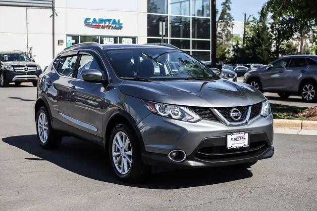 2017 Nissan Rogue Sport SV