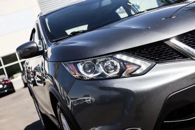 2017 Nissan Rogue Sport SV