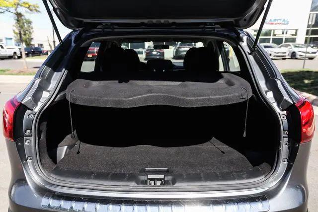 2017 Nissan Rogue Sport SV