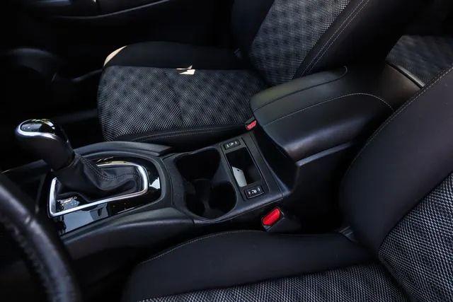 2017 Nissan Rogue Sport SV