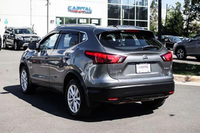 2017 Nissan Rogue Sport SV