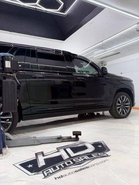 2022 Cadillac Escalade ESV 4WD Sport Platinum