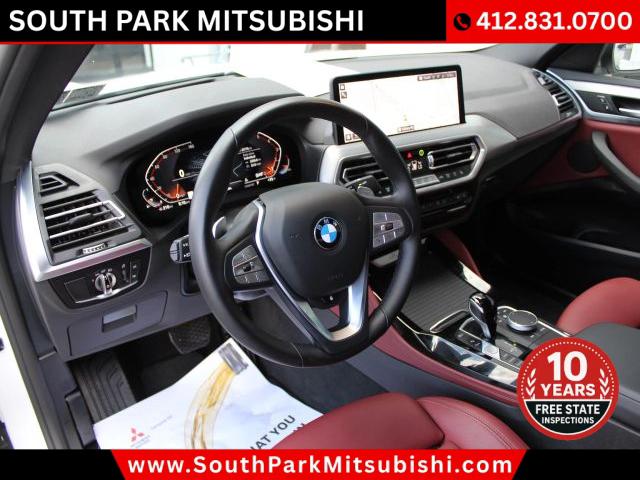 2025 BMW X4 xDrive30i