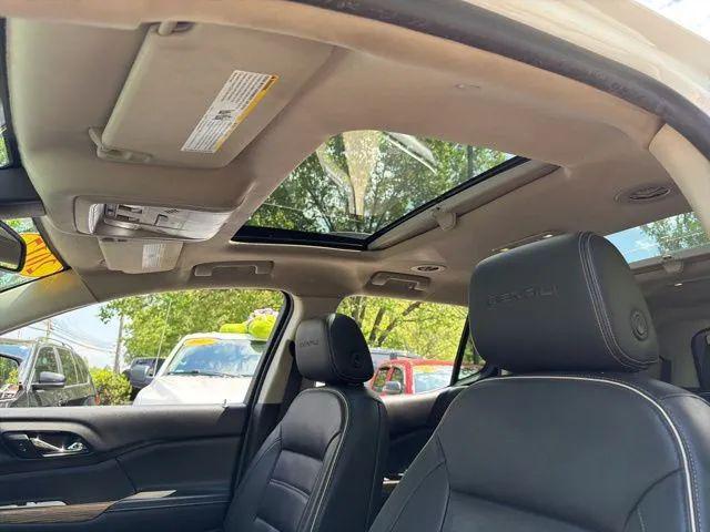 2017 GMC Acadia Denali