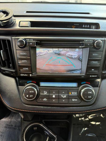 2018 Toyota RAV4 SE