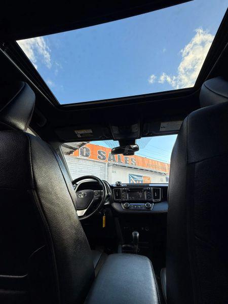 2018 Toyota RAV4 SE