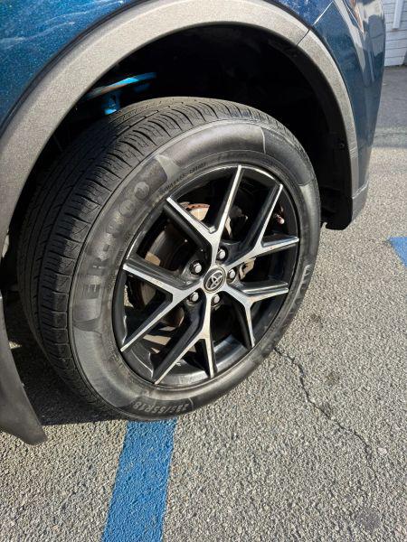 2018 Toyota RAV4 SE