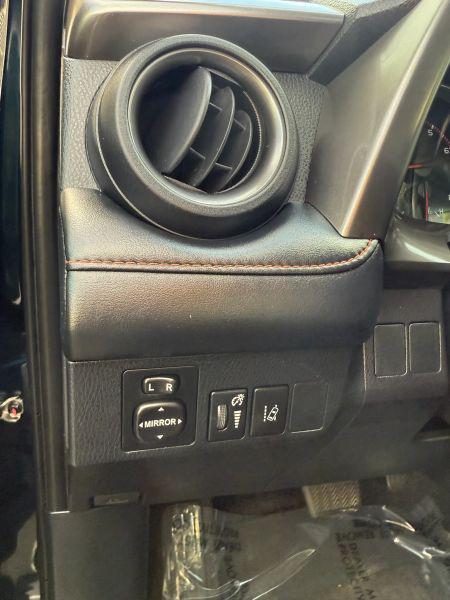 2018 Toyota RAV4 SE
