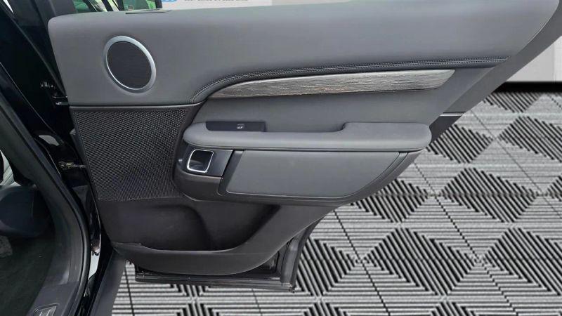 2019 Land Rover Discovery HSE