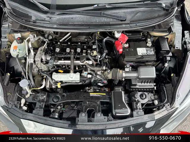 2021 Nissan Versa SV Xtronic CVT