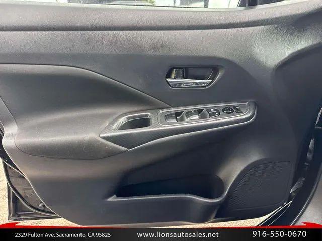 2021 Nissan Versa SV Xtronic CVT