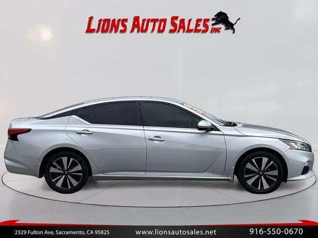 2022 Nissan Altima SV FWD