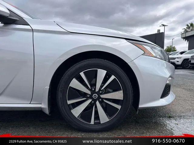 2022 Nissan Altima SV FWD