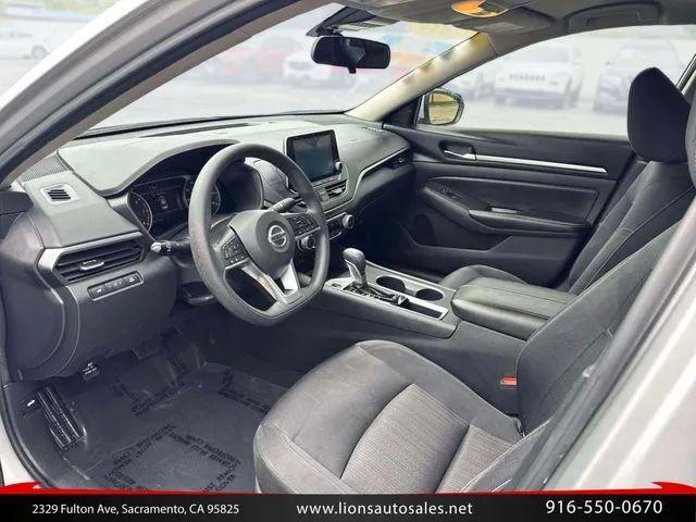 2022 Nissan Altima SV FWD