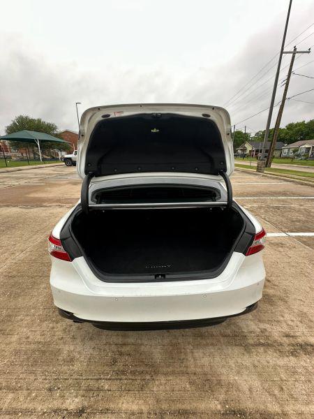 2018 Toyota Camry XLE V6