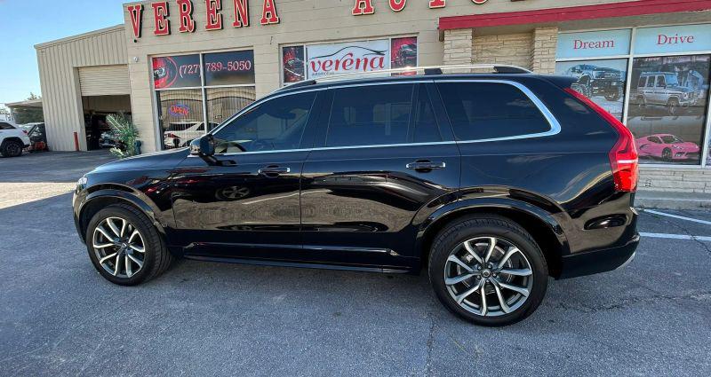 2019 Volvo XC90 T5 Momentum