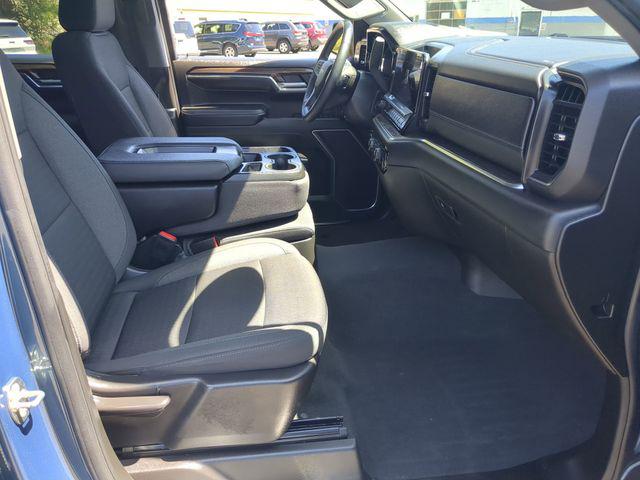 2024 Chevrolet Silverado 1500 4WD Crew Cab Short Bed LT with 2FL