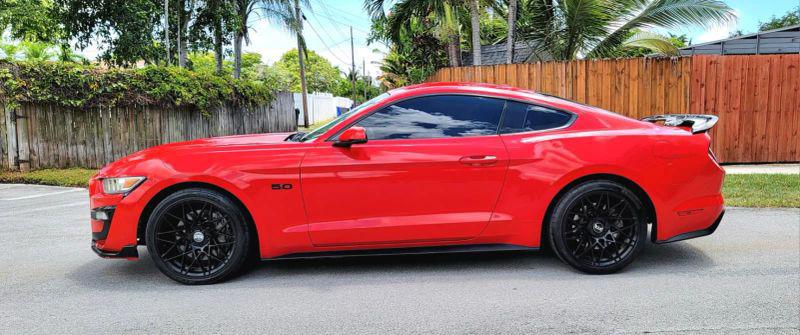 2017 Ford Mustang GT Premium