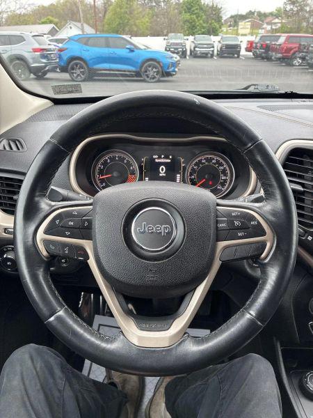 2015 Jeep Cherokee Latitude Altitude
