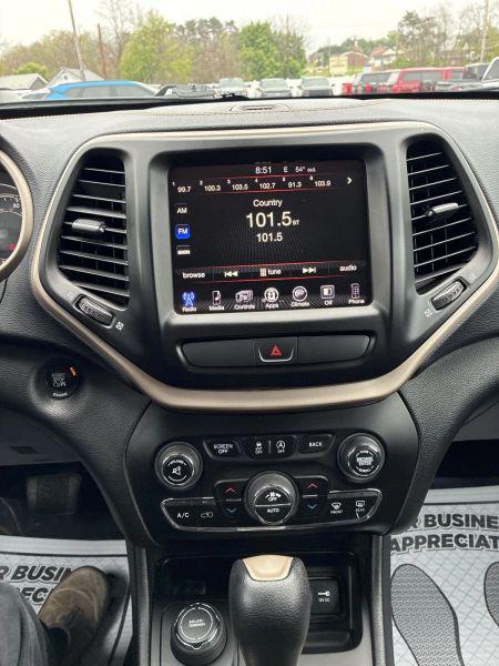 2015 Jeep Cherokee Latitude Altitude